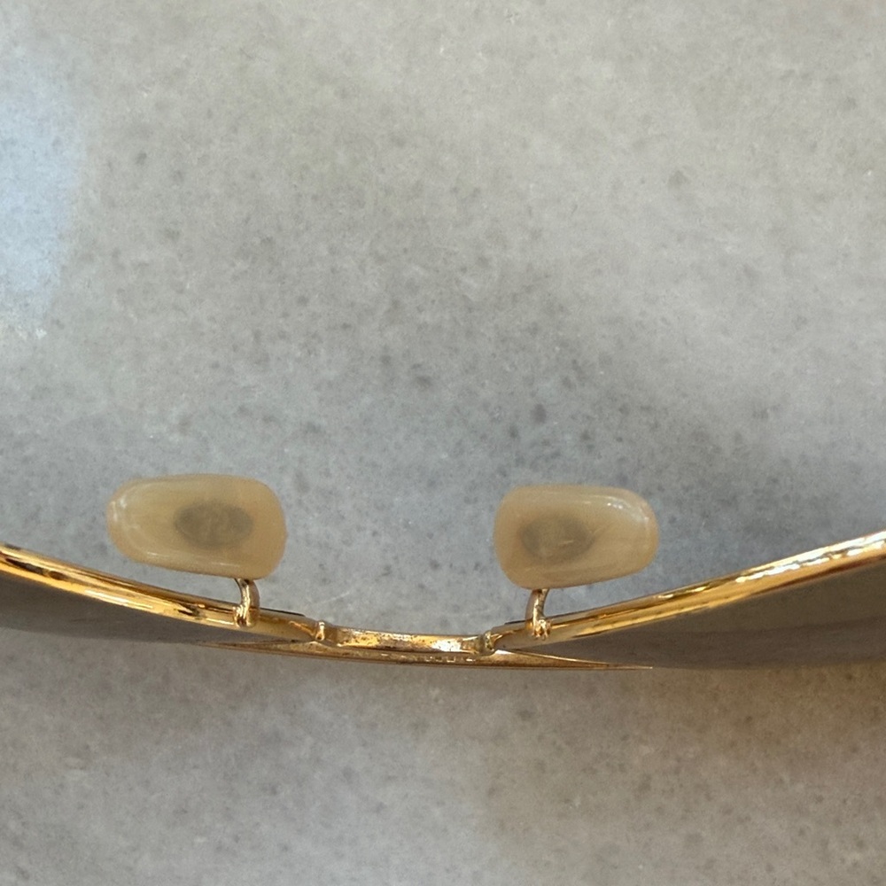 Ray-Ban Gold Frame Sunglasses with Brown Lenses - Picture 5 of 10
